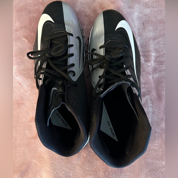 Nike Men's Vapor Pro Football Cleats - Picture 3 of 6